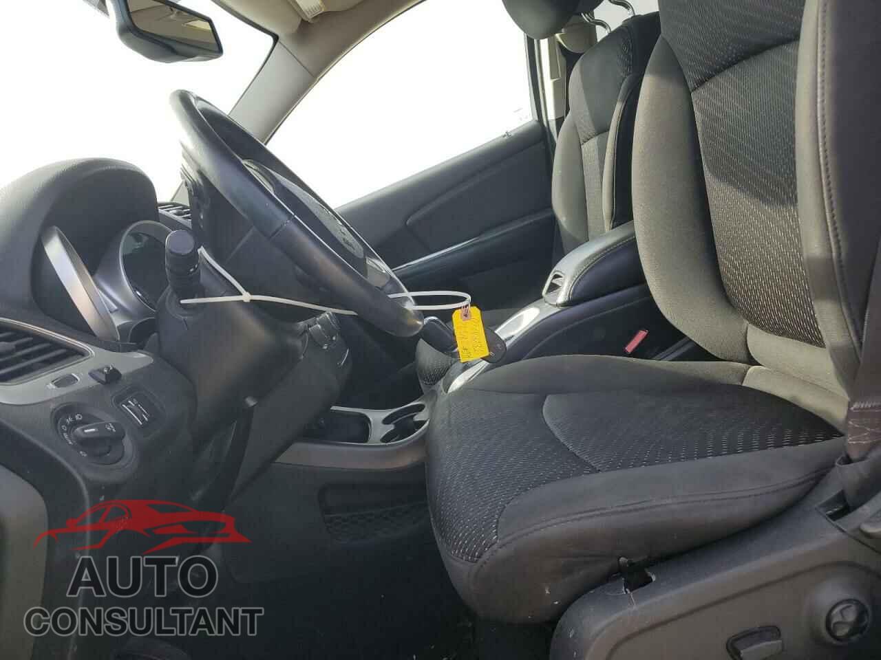 DODGE JOURNEY 2017 - 3C4PDCBB1HT534707