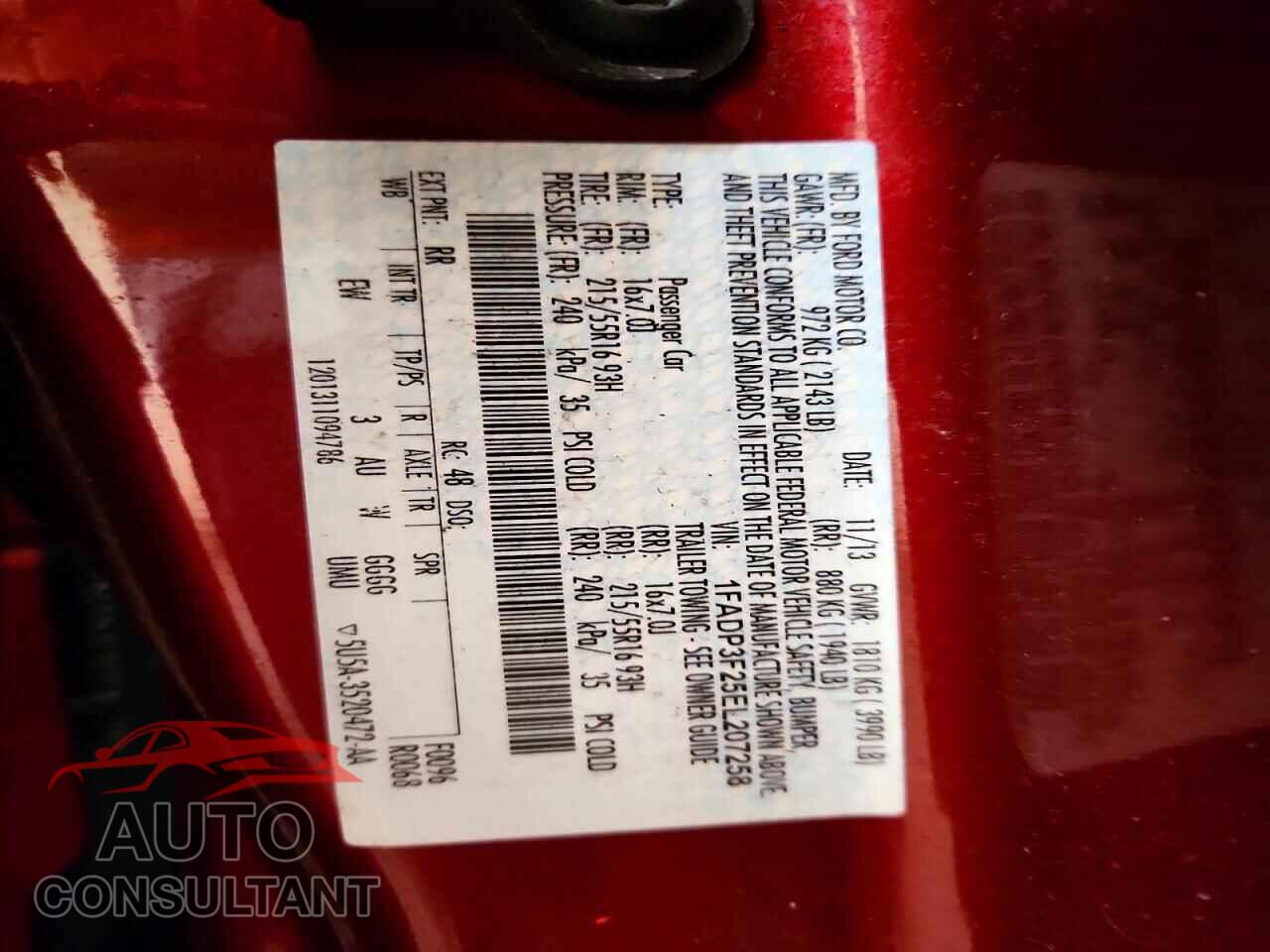 FORD FOCUS 2014 - 1FADP3F25EL207258