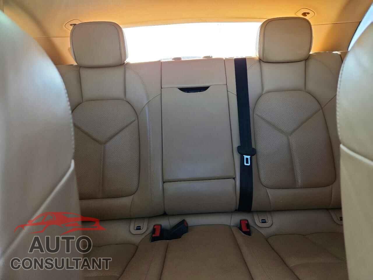 PORSCHE MACAN 2016 - WP1AB2A54GLB46672