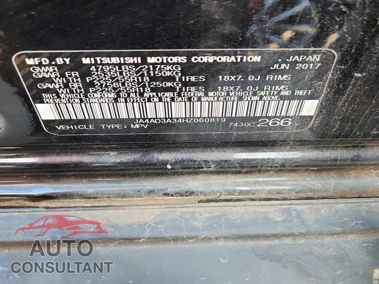 MITSUBISHI OUTLANDER 2017 - JA4AD3A34HZ060819