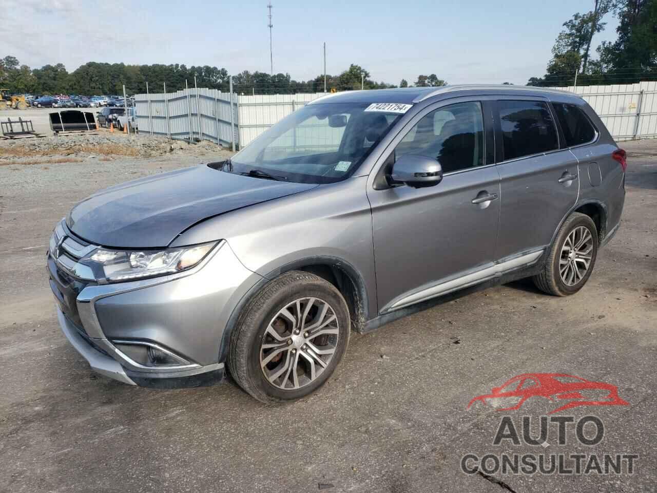 MITSUBISHI OUTLANDER 2018 - JA4AD3A30JZ012501