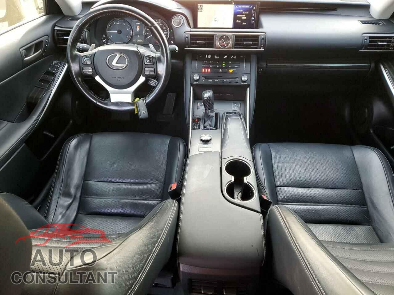 LEXUS IS 2017 - JTHCM1D26H5019247