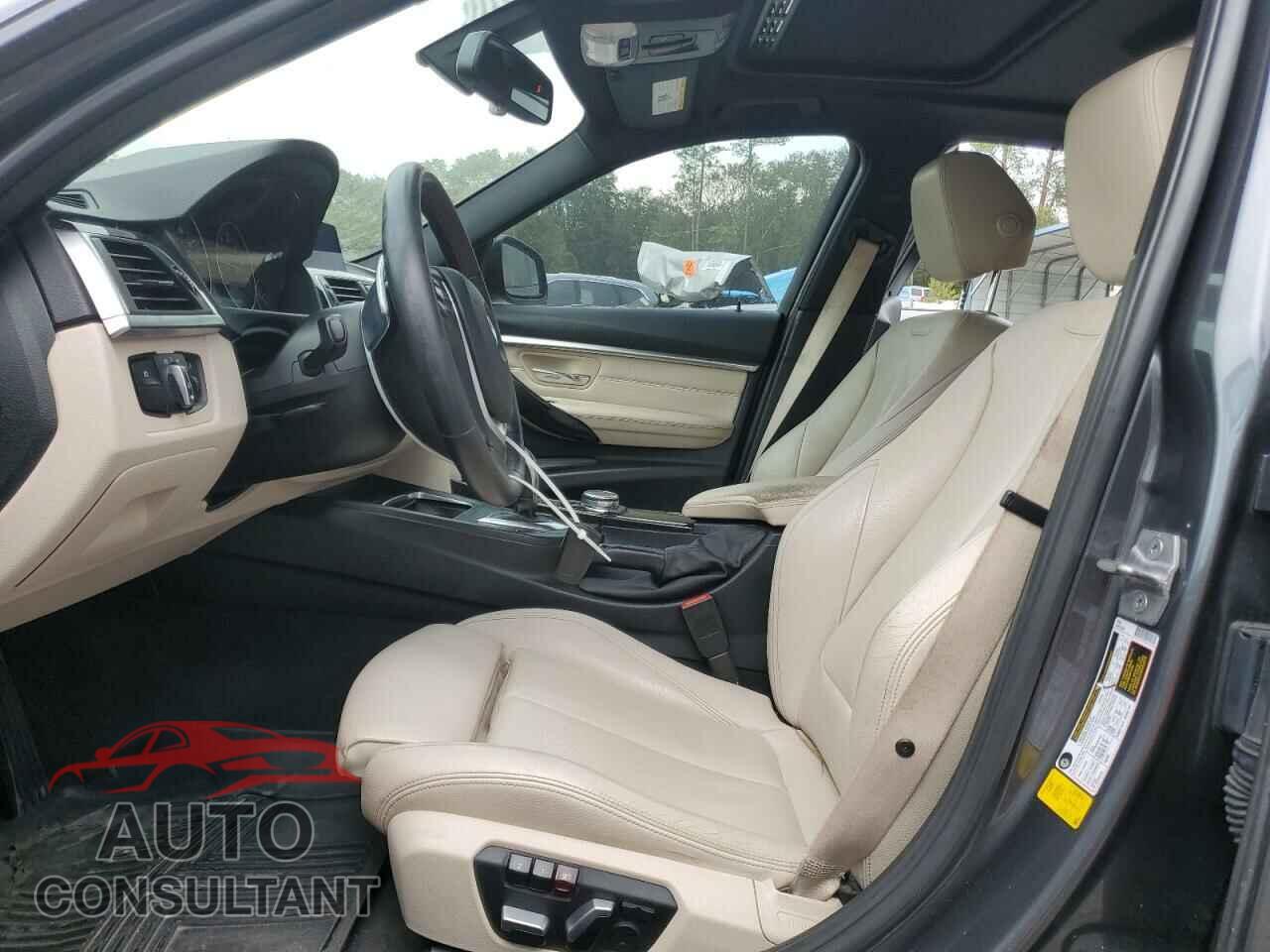 BMW 3 SERIES 2016 - WBA8E9G53GNU28018