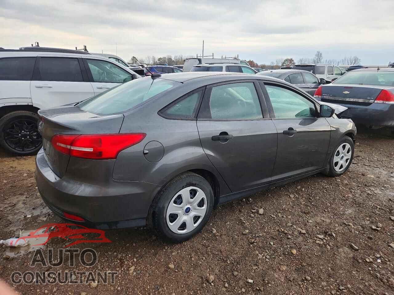 FORD FOCUS 2017 - 1FADP3E27HL214010