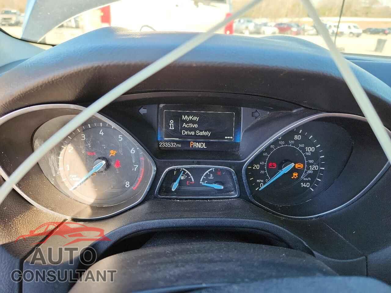 FORD FOCUS 2016 - 1FADP3F20GL276667