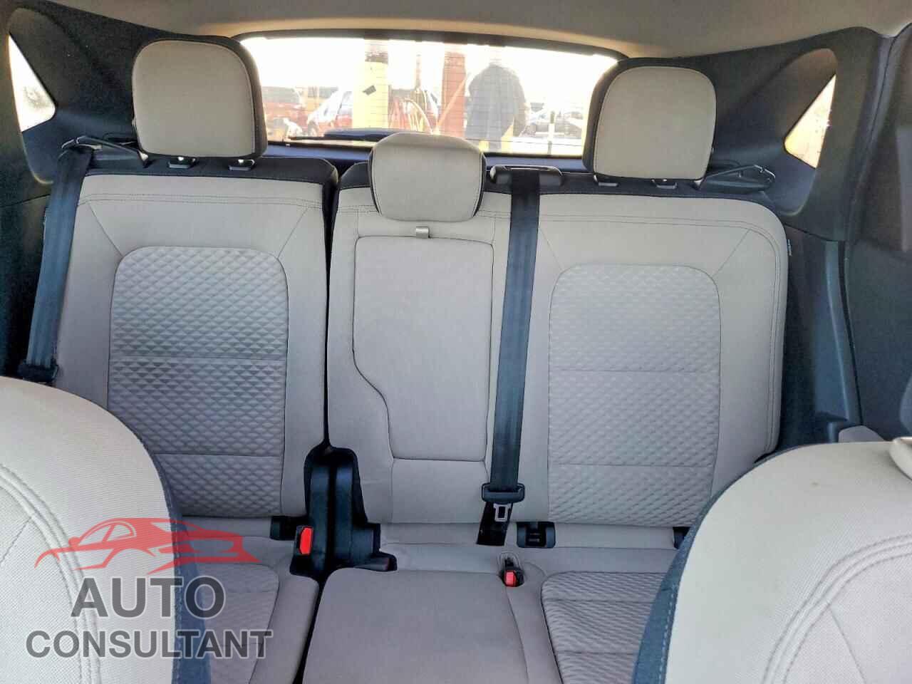 FORD ESCAPE 2020 - 1FMCU0G62LUA47440