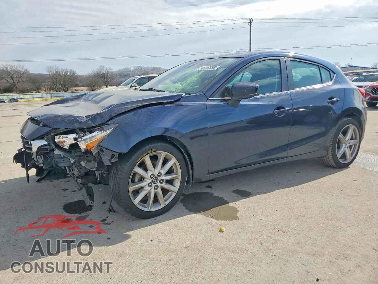 MAZDA 3 2017 - 3MZBN1L7XHM118930
