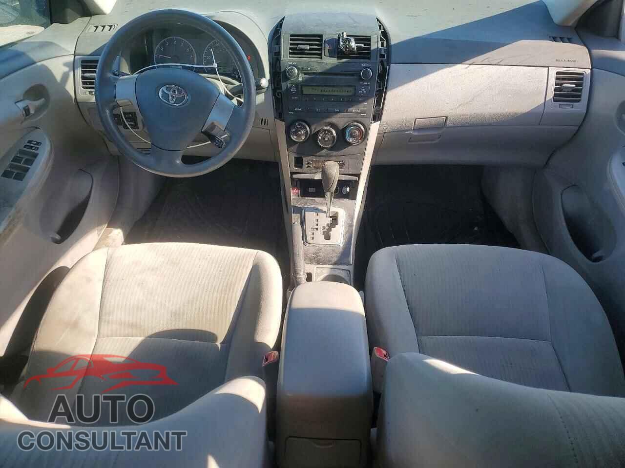 TOYOTA COROLLA 2010 - 2T1BU4EEXAC262284