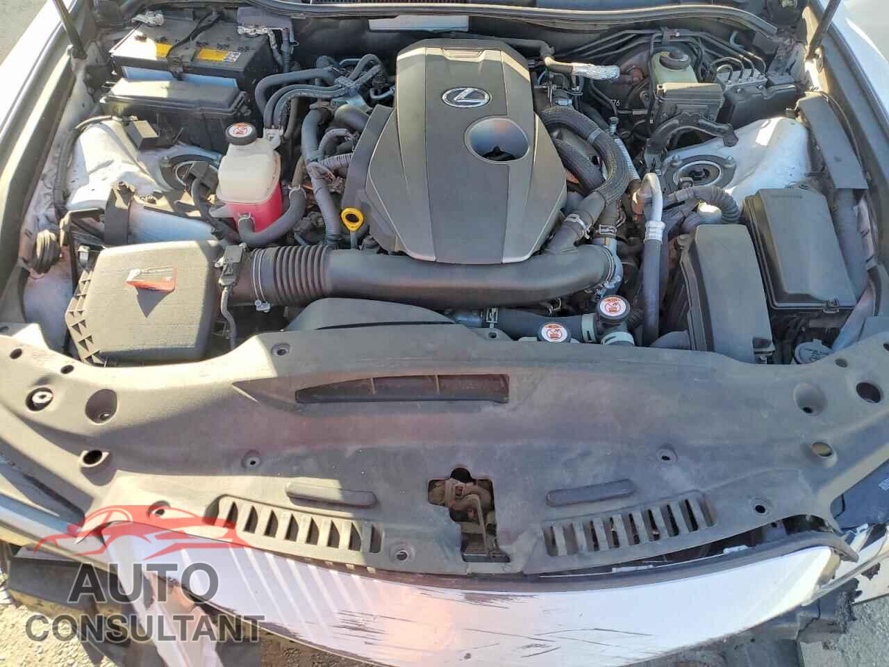 LEXUS IS 2021 - JTHCA1D24M5111511