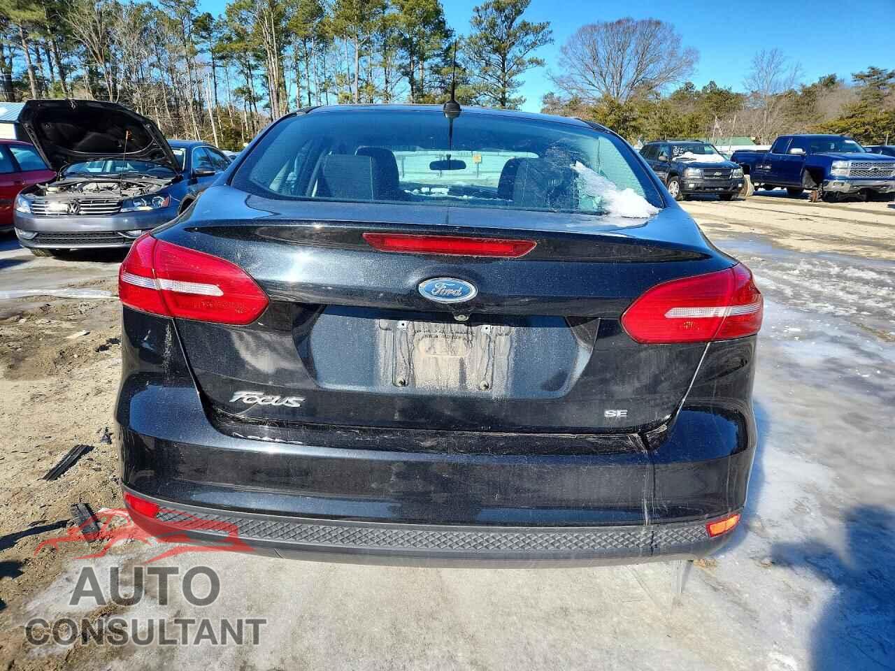 FORD FOCUS 2015 - 1FADP3F2XFL295743