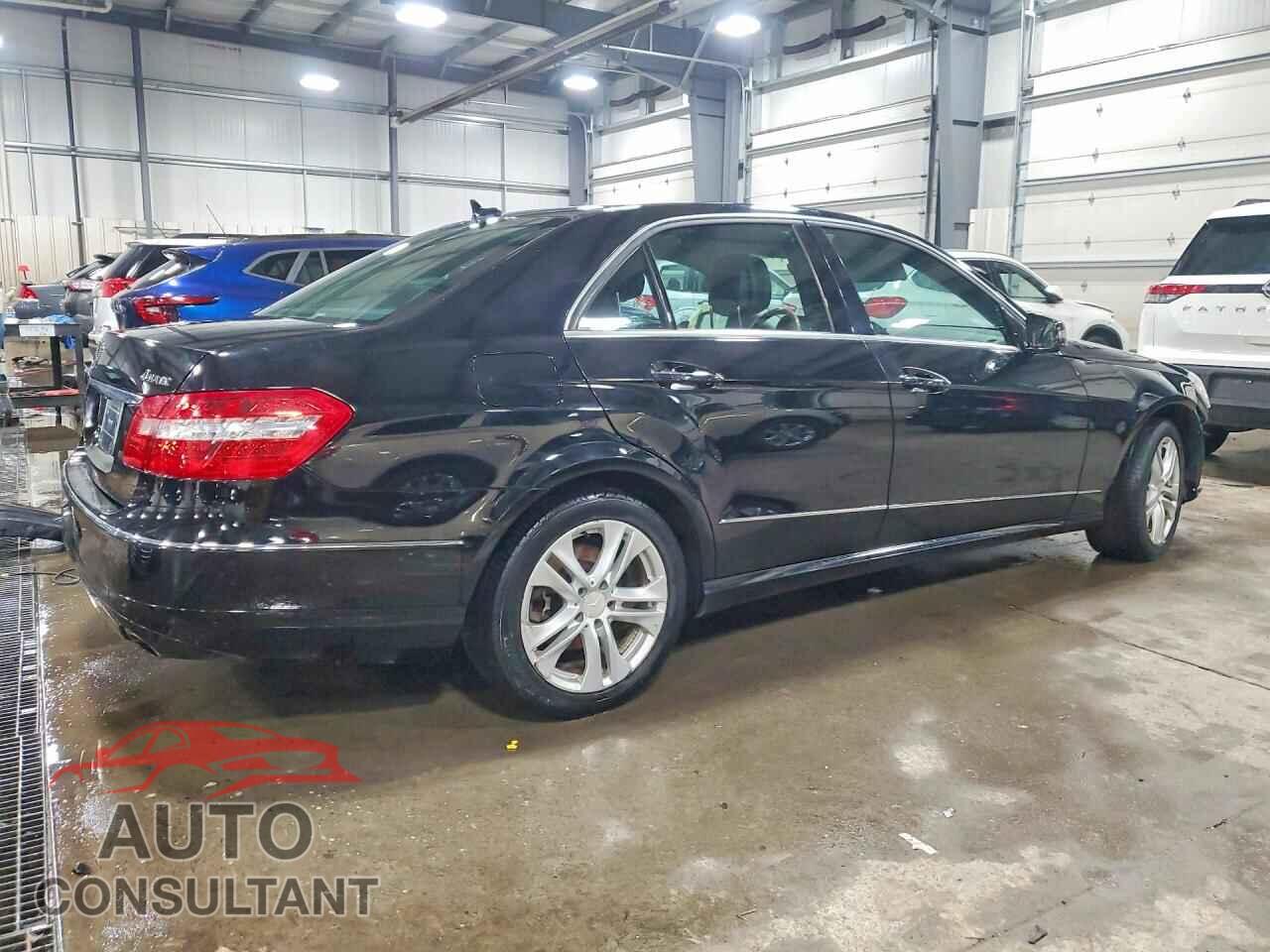 MERCEDES-BENZ E 2010 - WDDHF8HB5AA172452