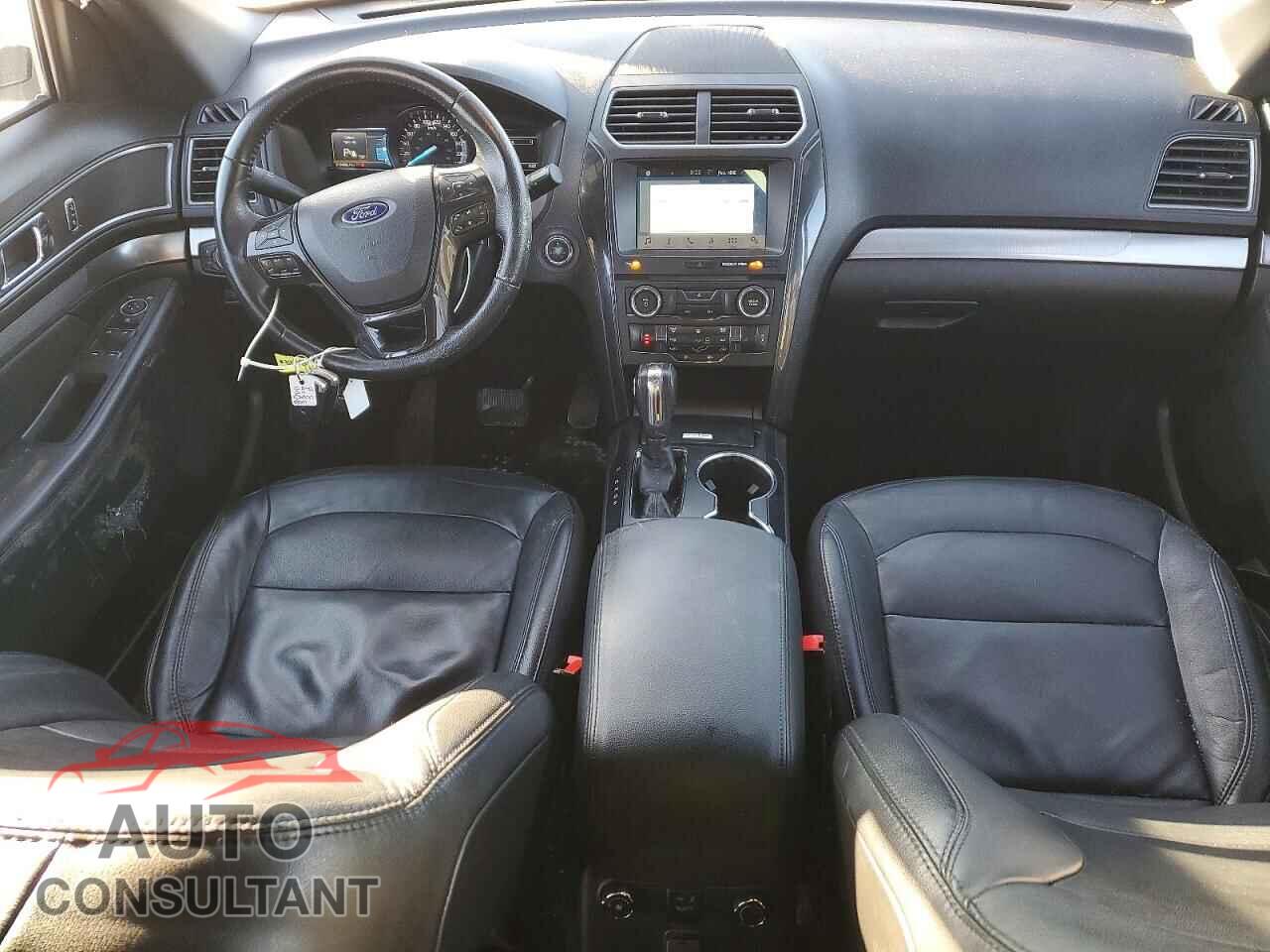 FORD EXPLORER 2018 - 1FM5K7D87JGB61037