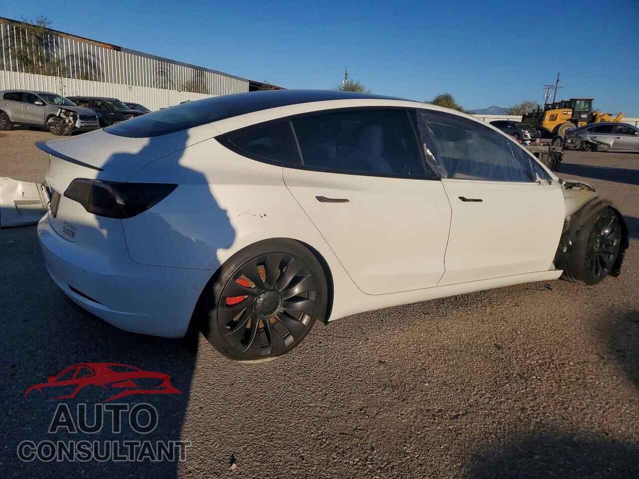 TESLA MODEL 3 2021 - 5YJ3E1EC8MF045234