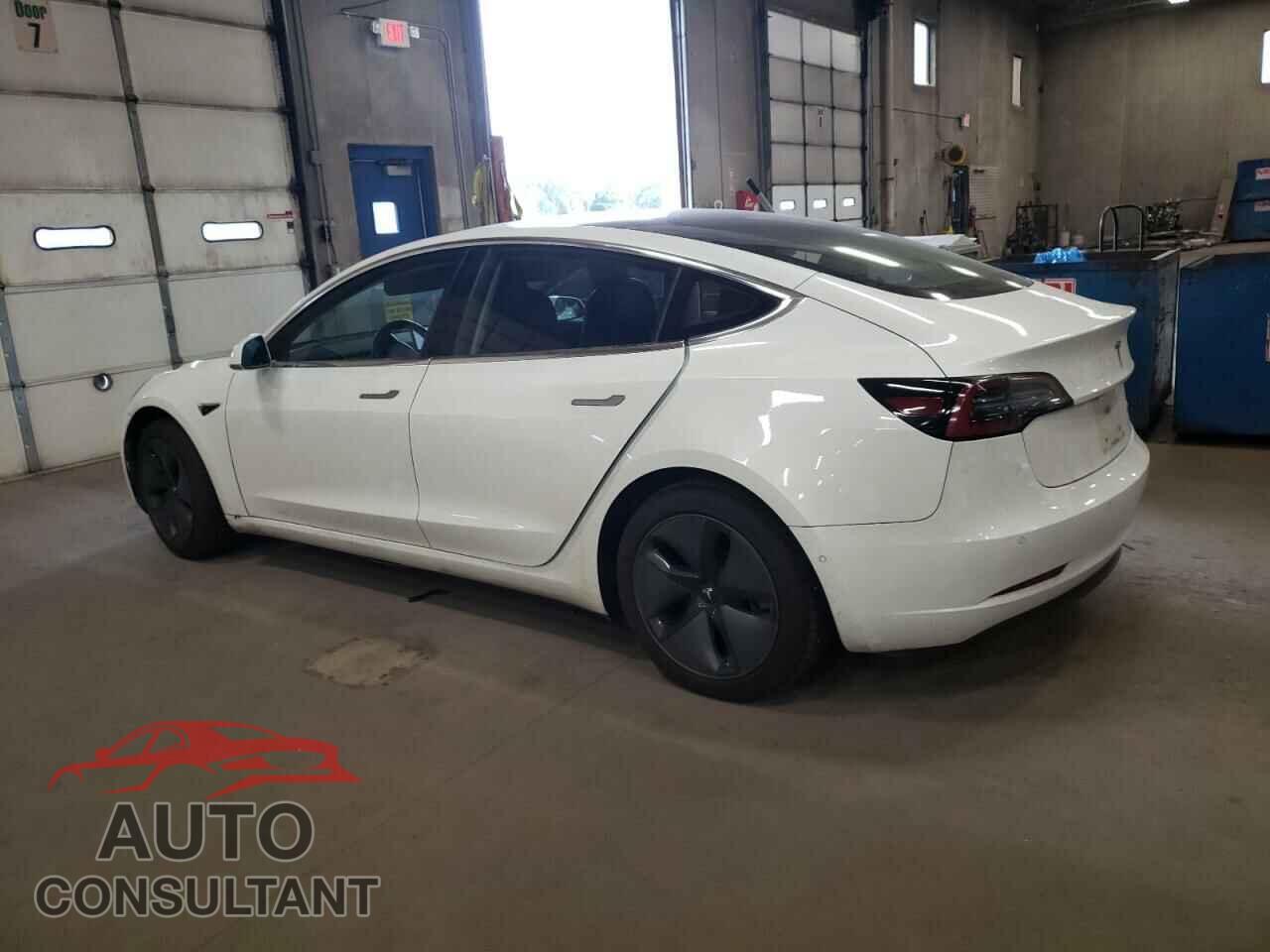 TESLA MODEL 3 2018 - 5YJ3E1EB2JF115457