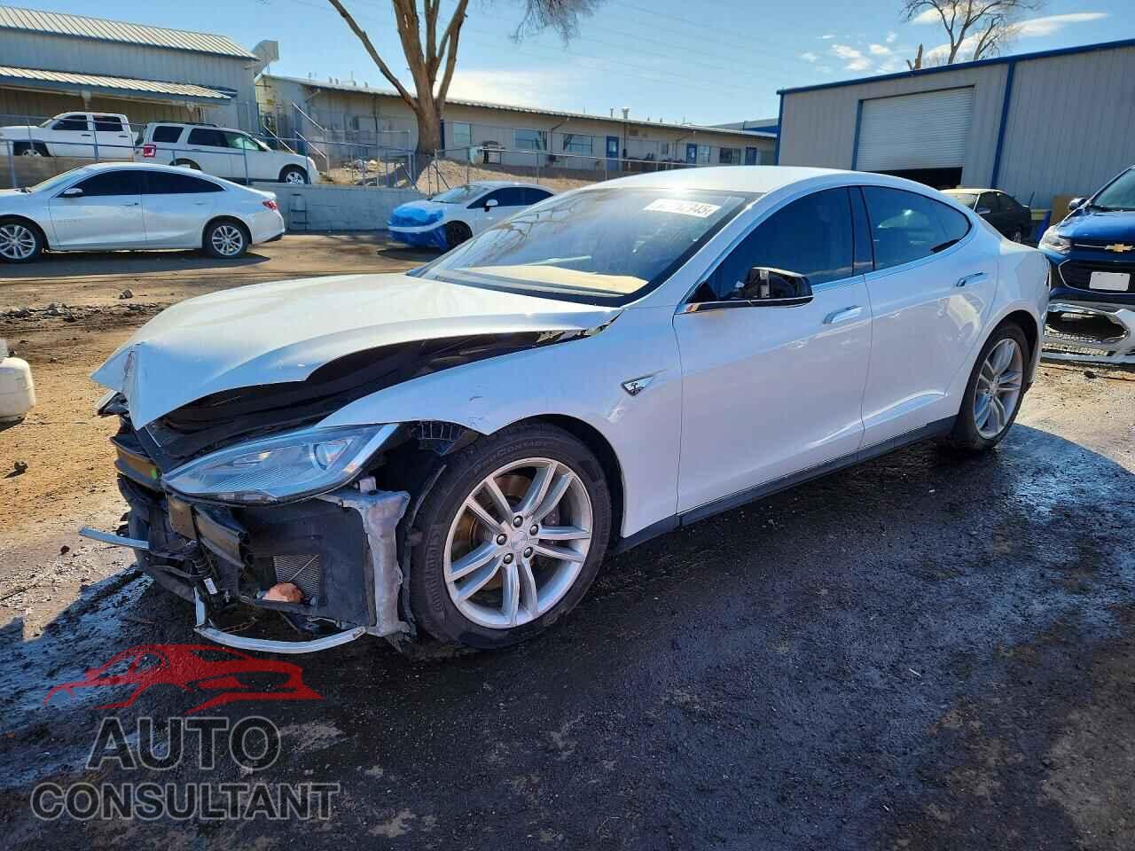 TESLA MODEL S 2012 - 5YJSA1DNXCFP01507