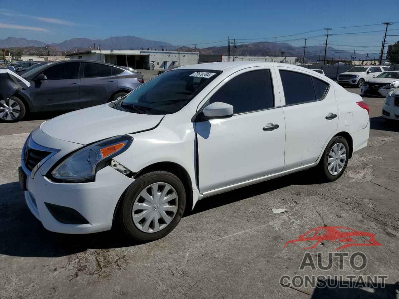 NISSAN VERSA 2017 - 3N1CN7AP6HL865821