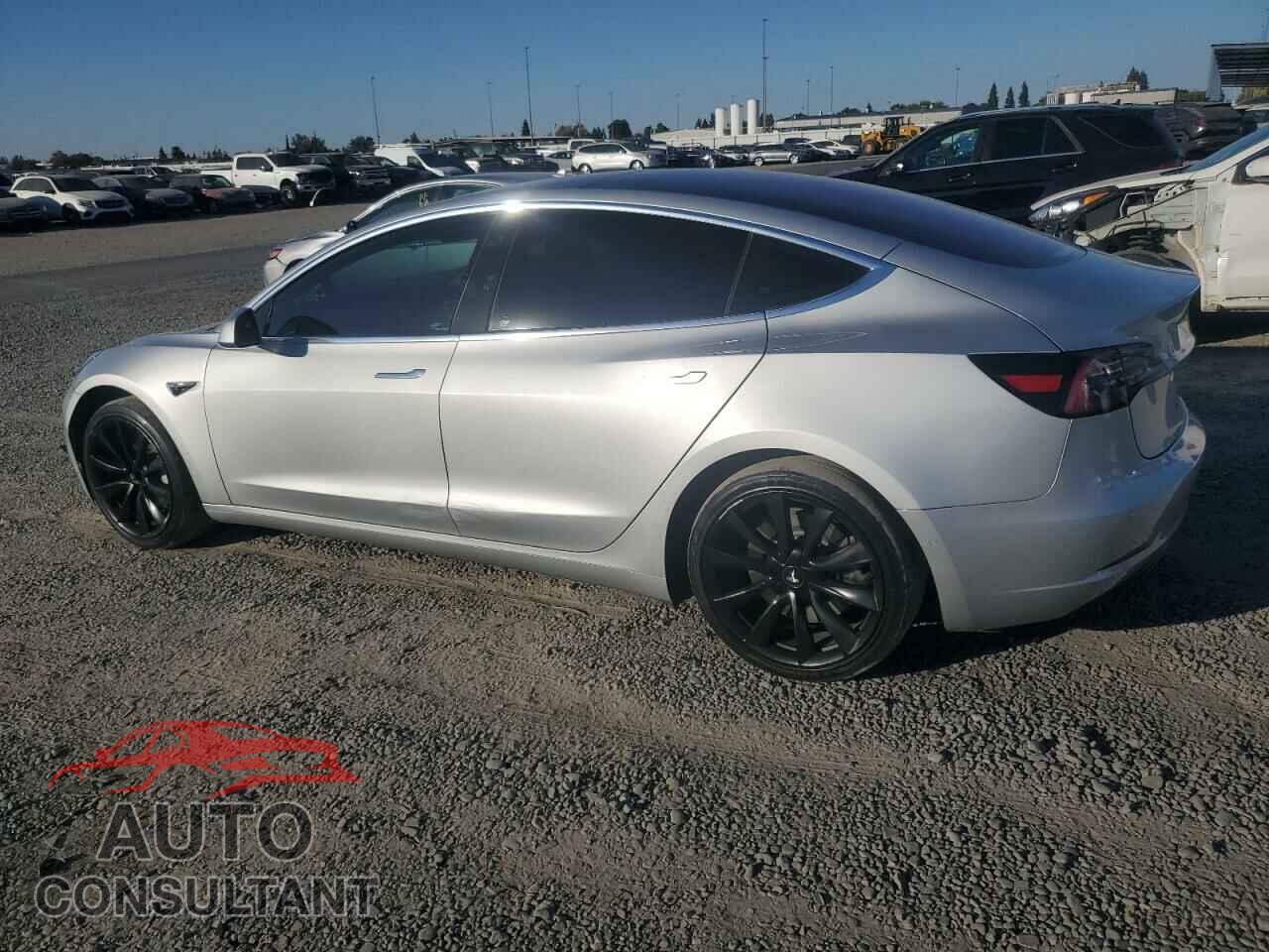 TESLA MODEL 3 2018 - 5YJ3E1EA3JF011597