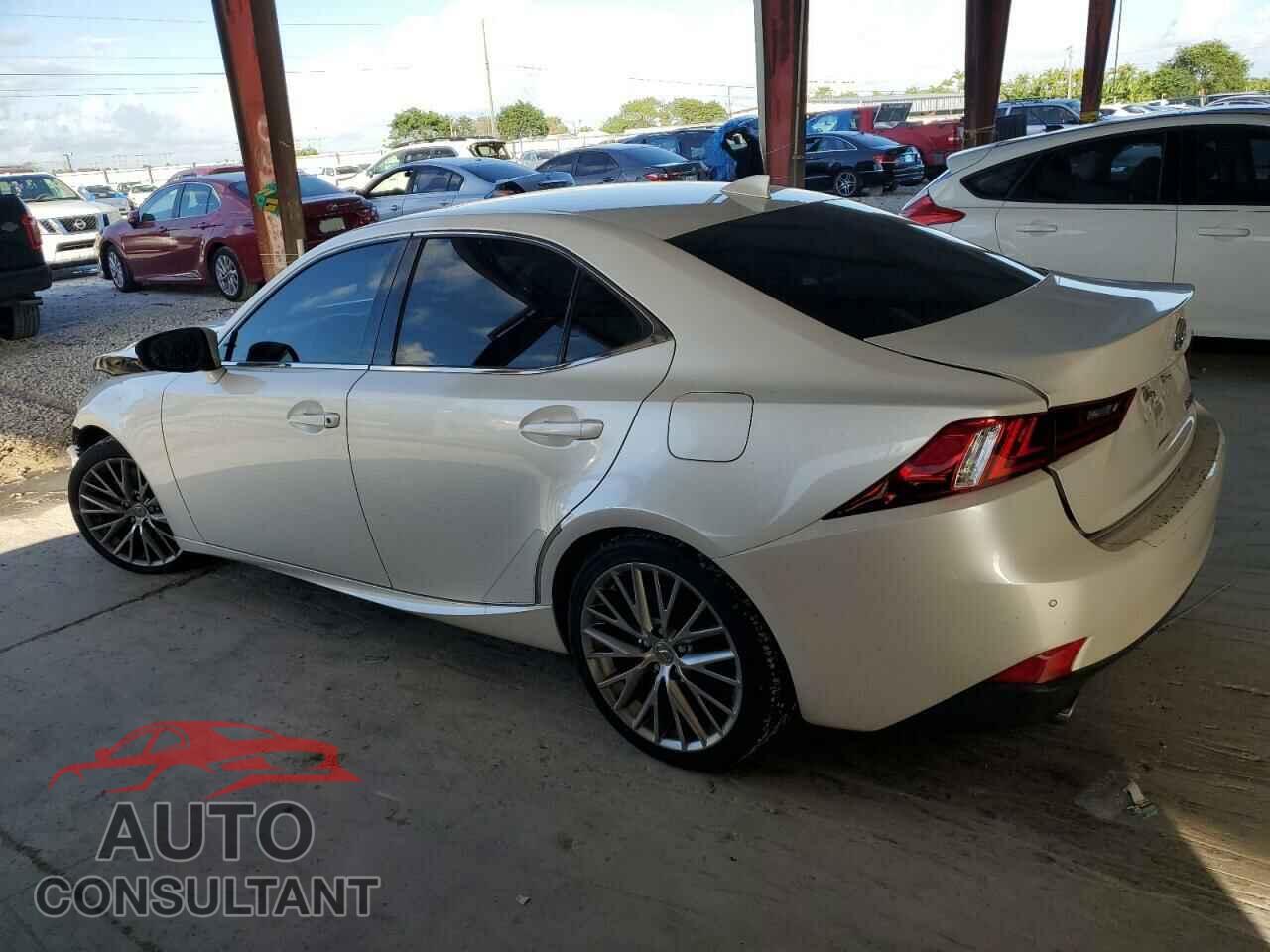 LEXUS IS 2016 - JTHBA1D2XG5022736
