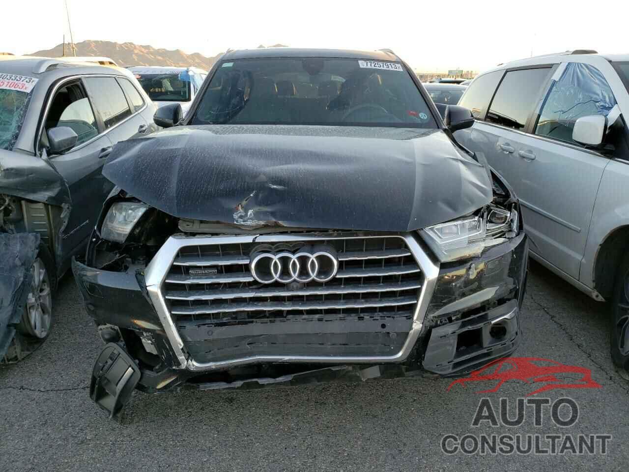 AUDI Q7 2018 - WA1VAAF73JD036766