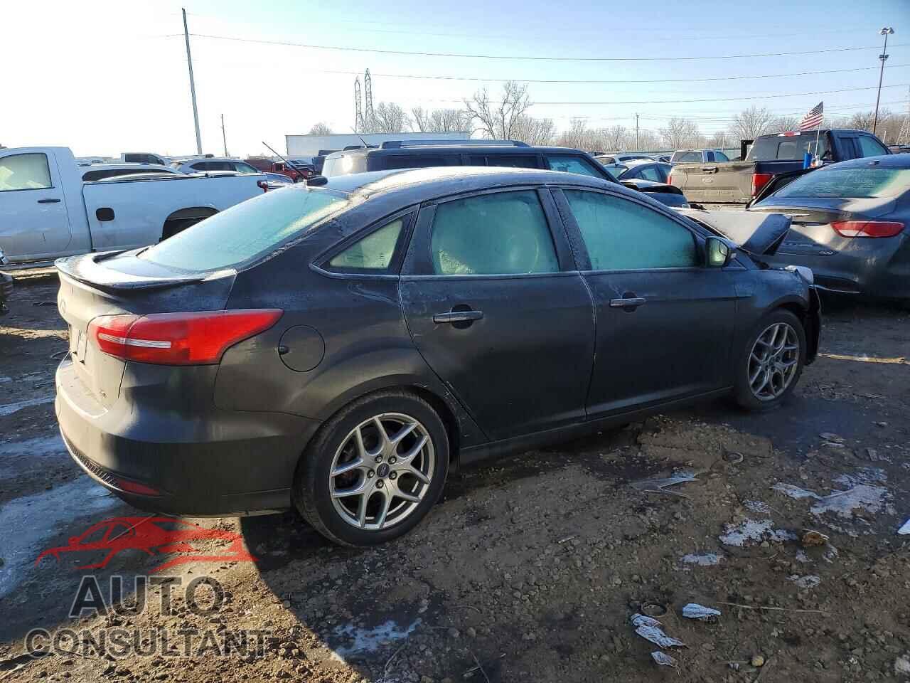 FORD FOCUS 2015 - 1FADP3F22FL264678