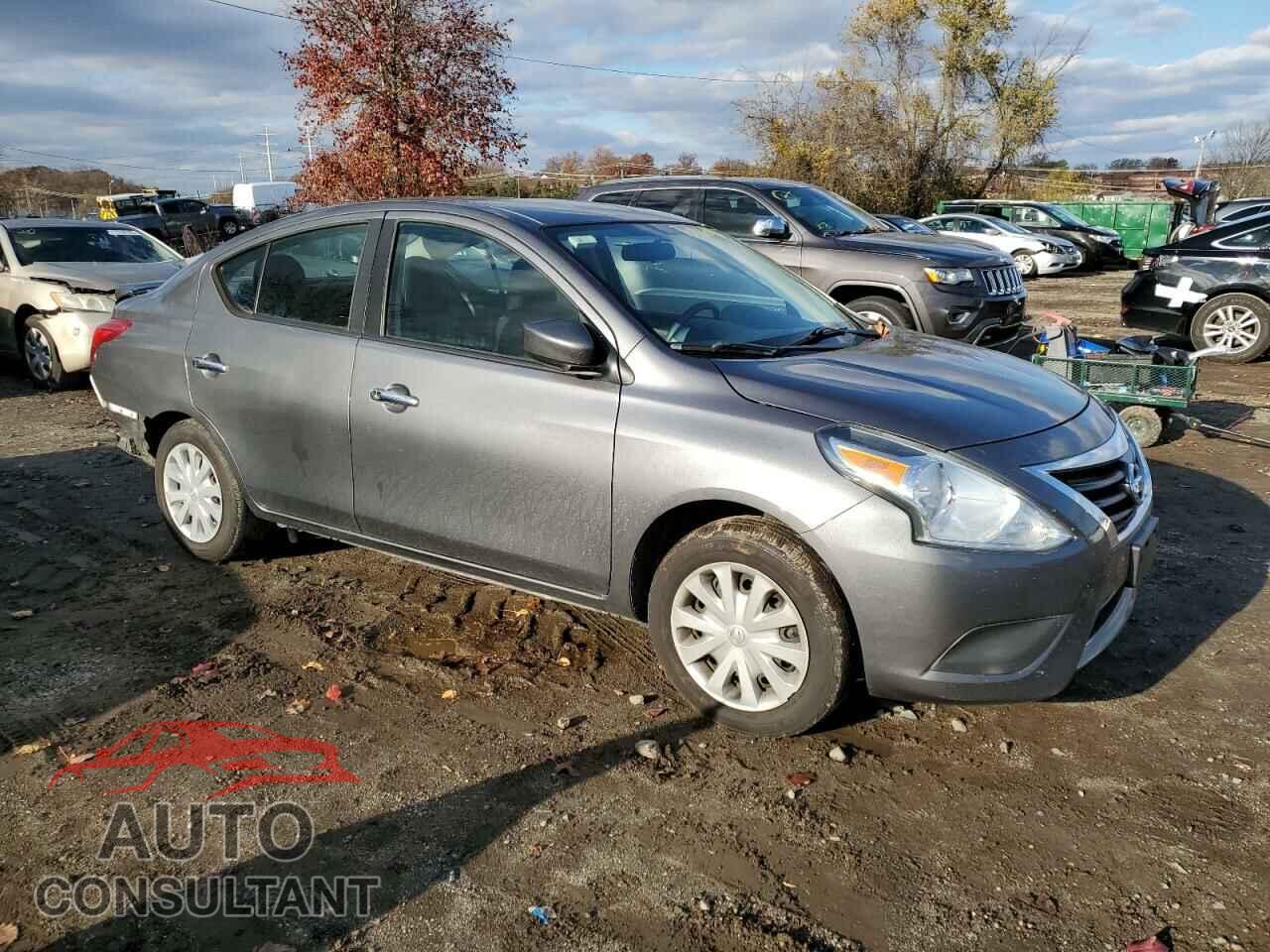 NISSAN VERSA 2017 - 3N1CN7AP5HL873277