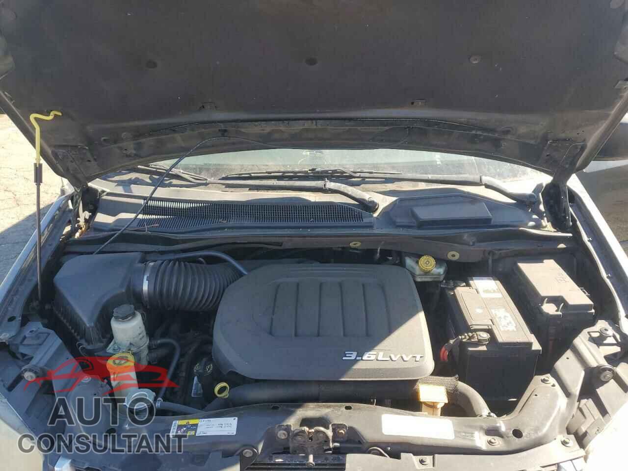DODGE CARAVAN 2013 - 2C4RDGCG9DR752028
