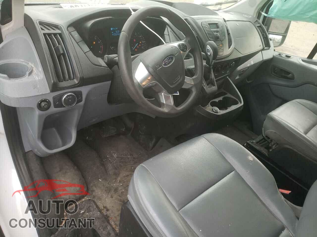 FORD TRANSIT 2019 - 1FTYR1YM5KKB14475