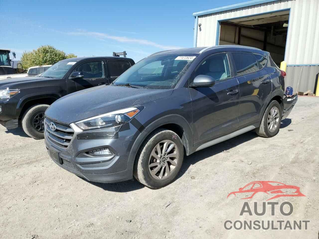 HYUNDAI TUCSON 2018 - KM8J3CA49JU682915