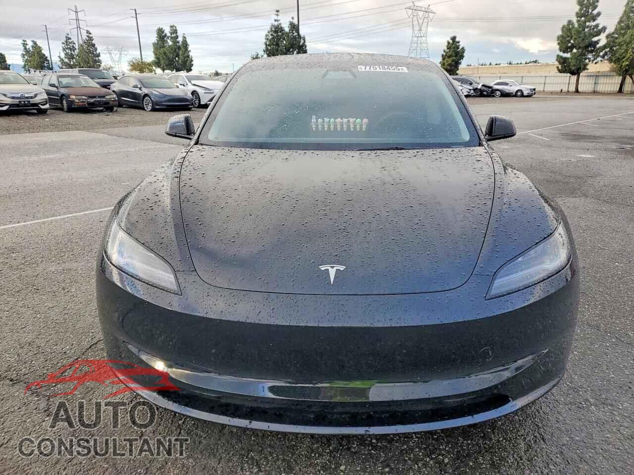 TESLA MODEL 3 2024 - 5YJ3E1EA4RF868703