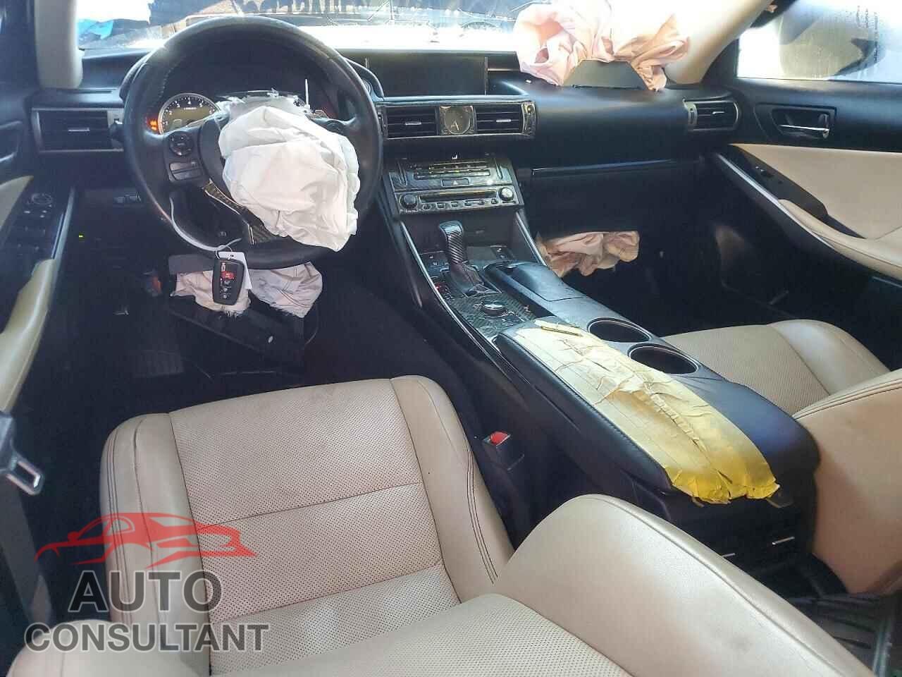LEXUS IS 2014 - JTHBE1D28E5006892