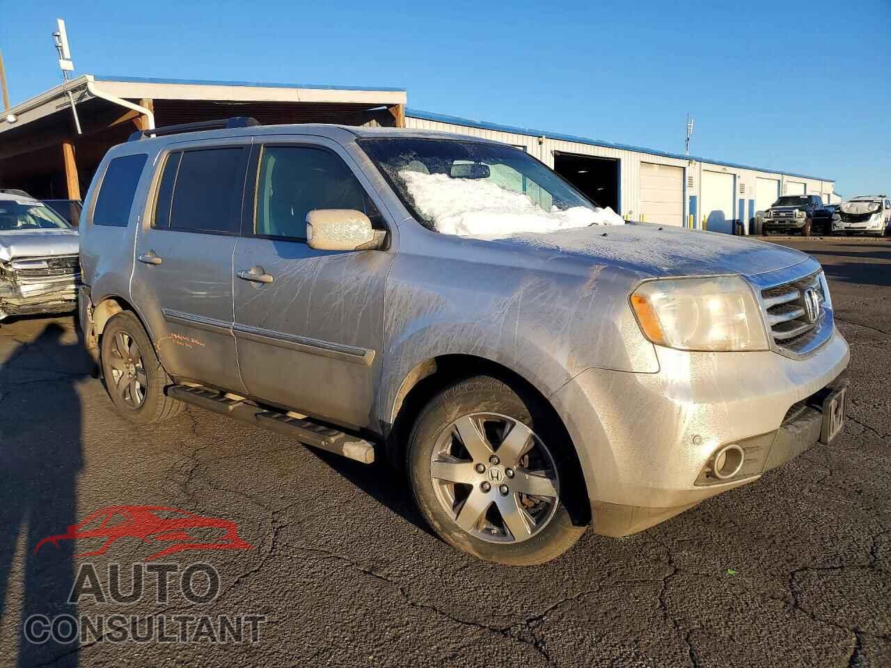 HONDA PILOT 2013 - 5FNYF4H96DB042319