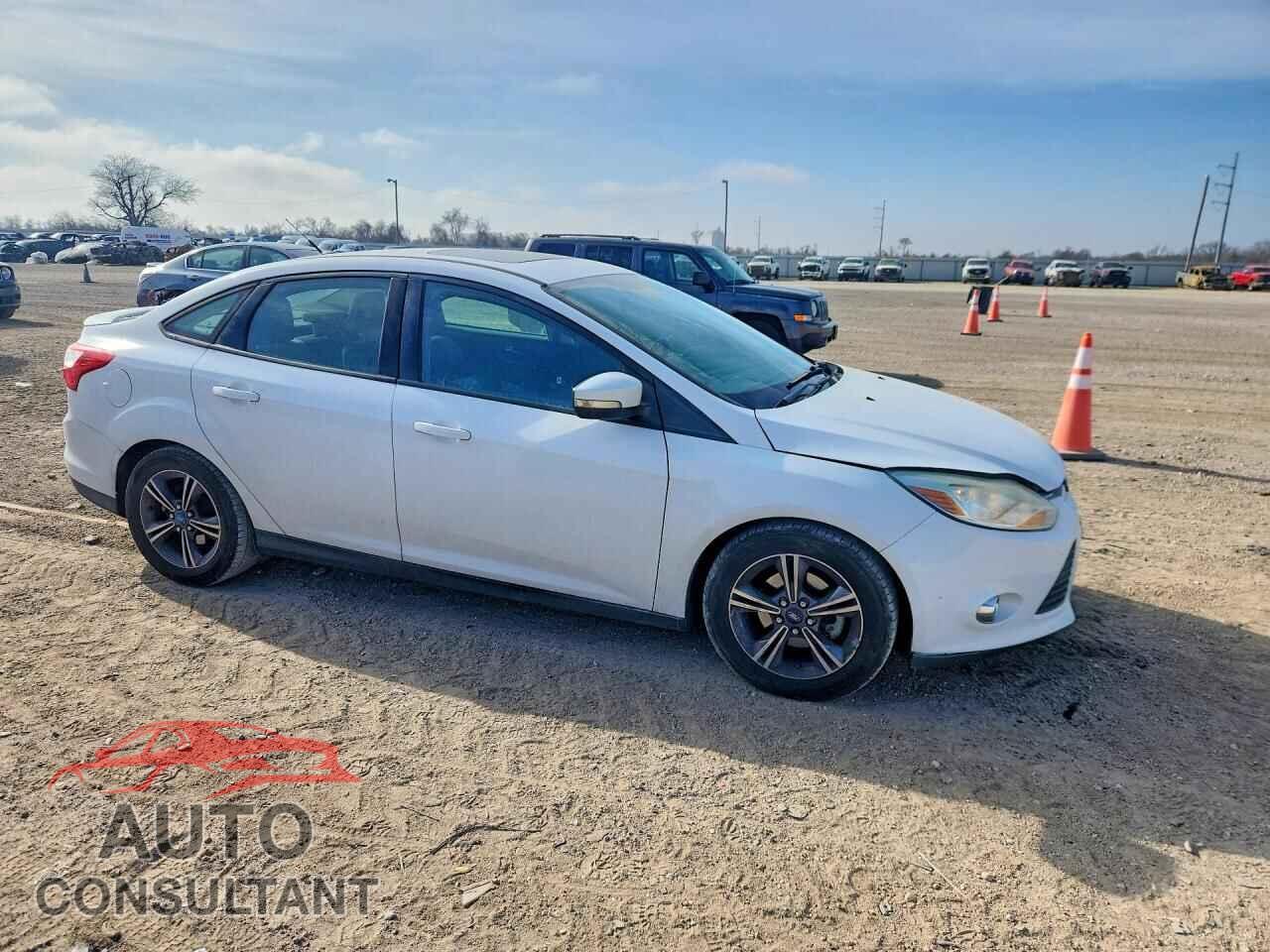FORD FOCUS 2014 - 1FADP3F27EL340331