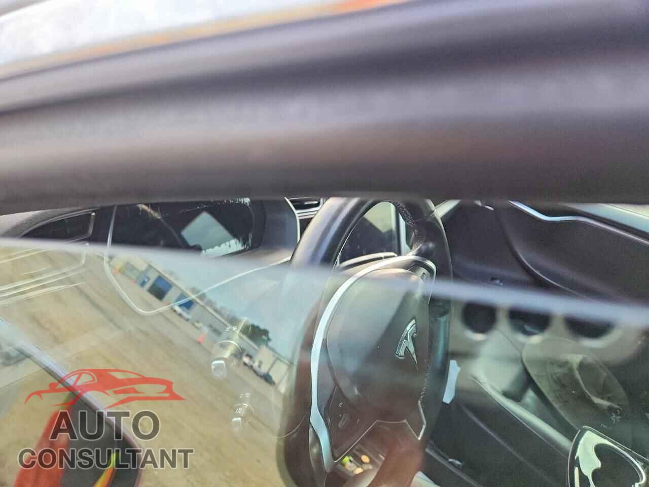 TESLA MODEL S 2016 - 5YJSA1E2XGF123791
