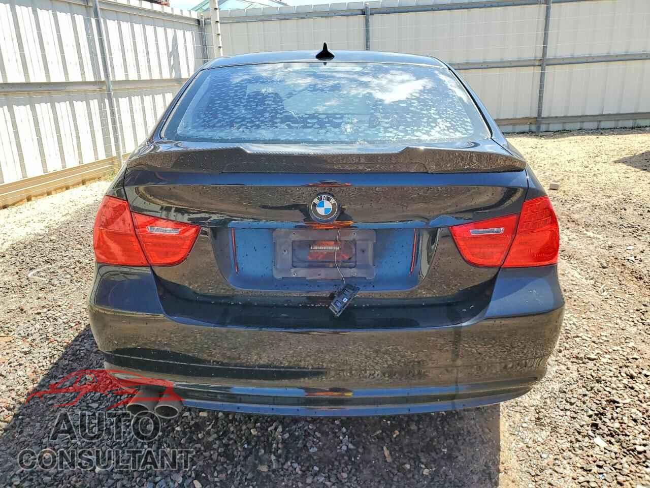 BMW 3 SERIES 2011 - WBAPH7G59BNM57796
