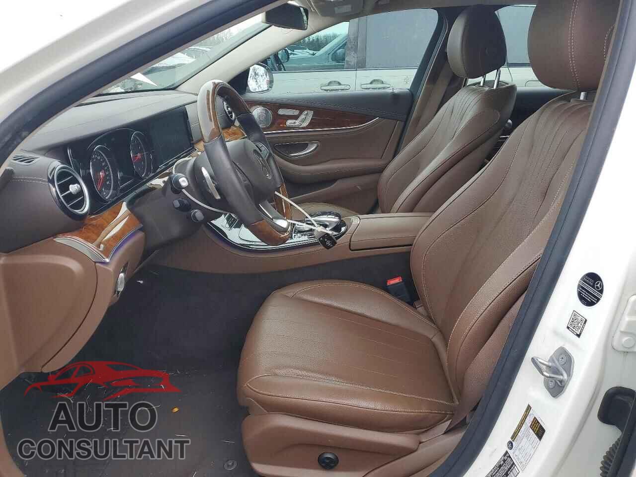 MERCEDES-BENZ E 2017 - WDDZF4KB8HA110608