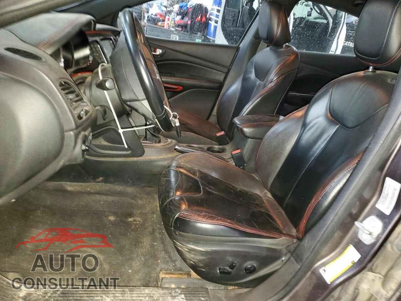 DODGE DART 2015 - 1C3CDFEB3FD405211