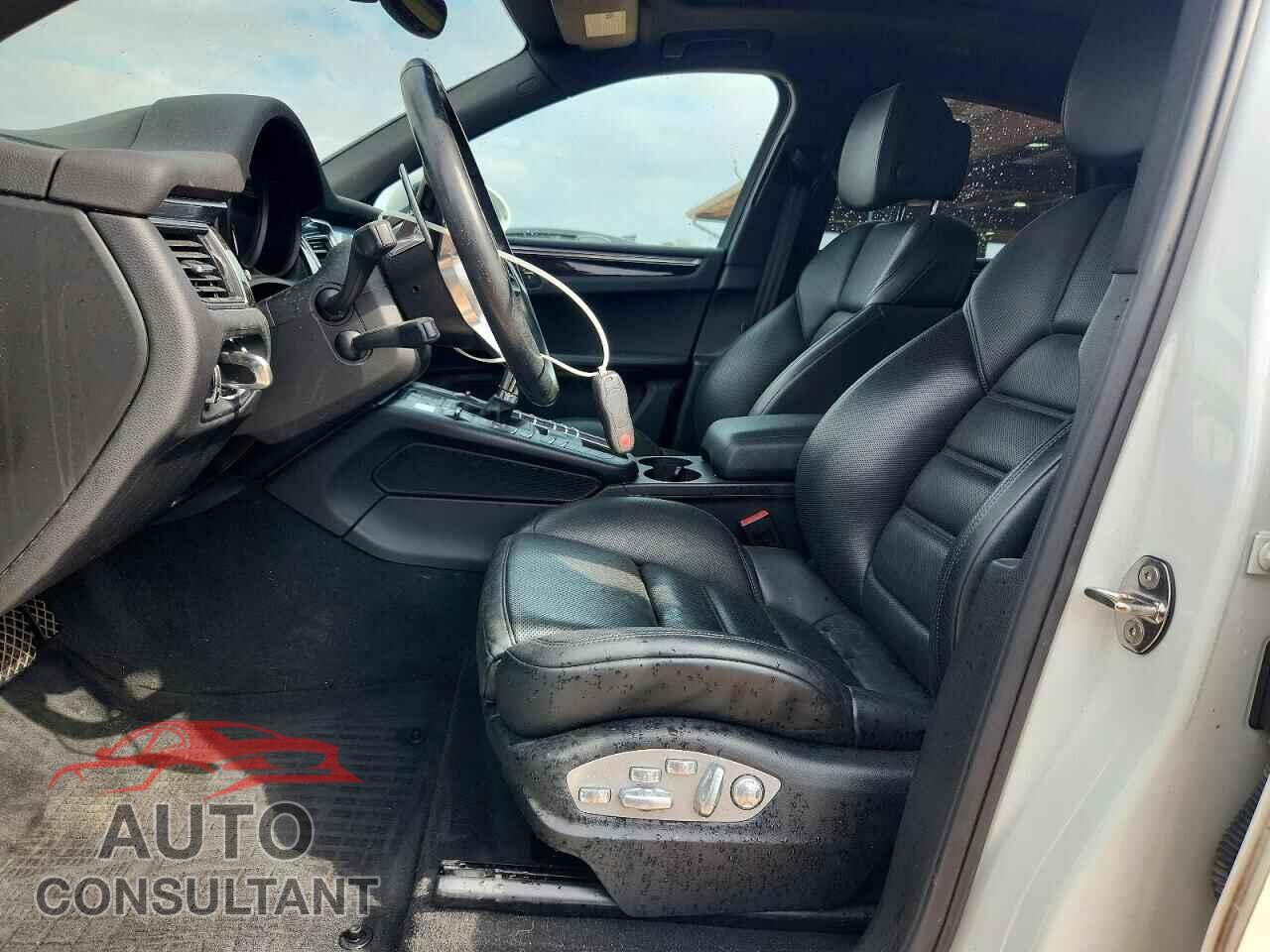 PORSCHE MACAN 2017 - WP1AB2A50HLB16702