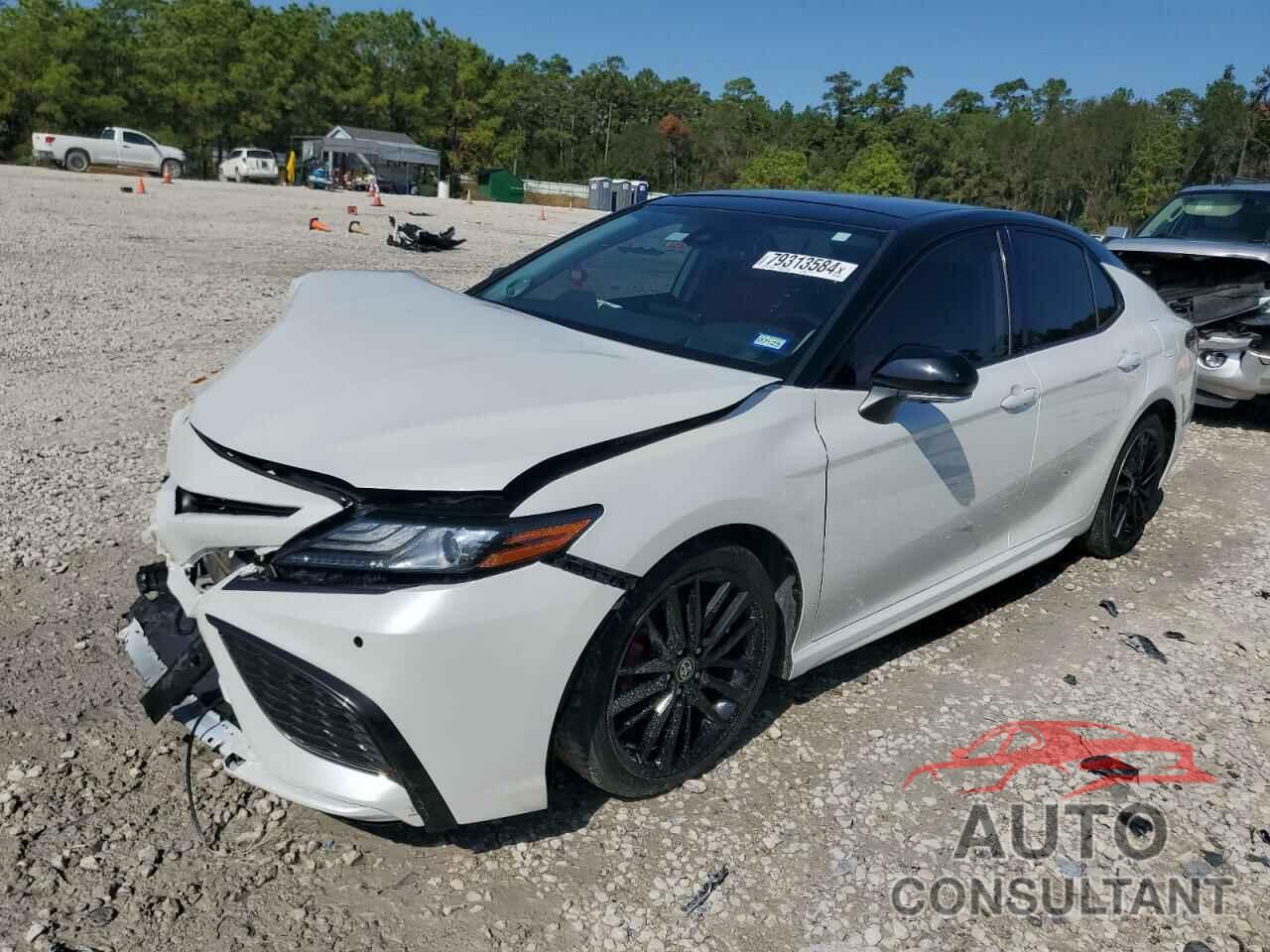 TOYOTA CAMRY 2021 - 4T1KZ1AK2MU049571
