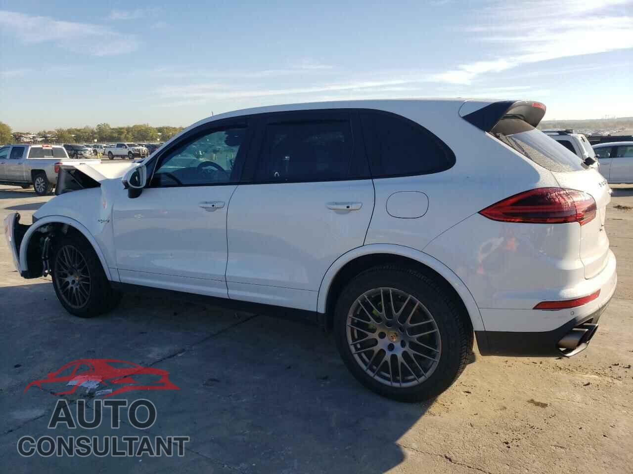 PORSCHE CAYENNE 2017 - WP1AE2A29HLA73152