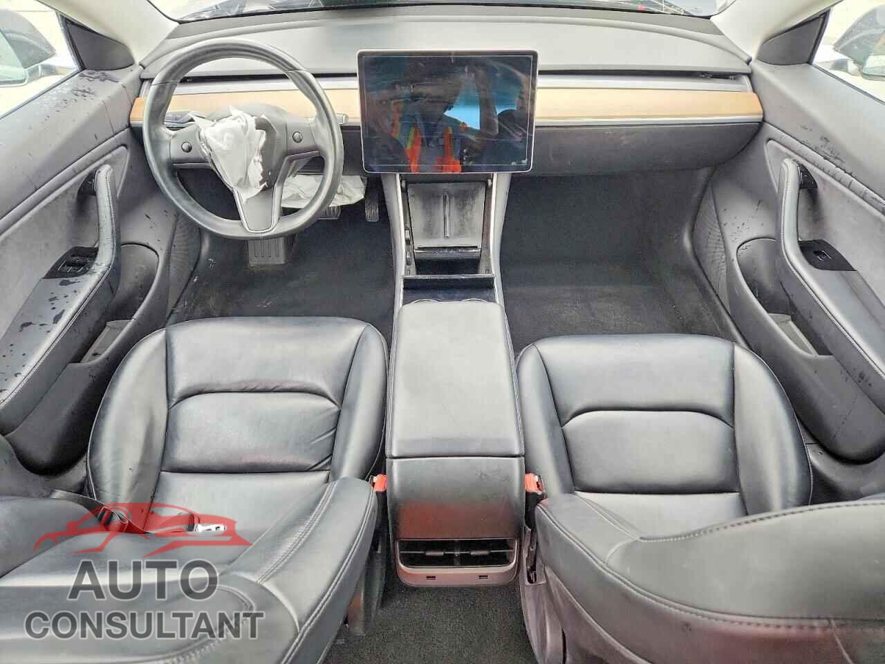 TESLA MODEL 3 2019 - 5YJ3E1EA0KF325483