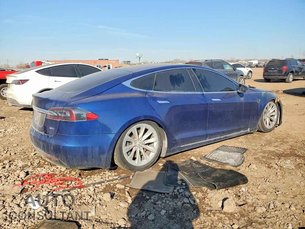 TESLA MODEL S 2017 - 5YJSA1E22HF200395