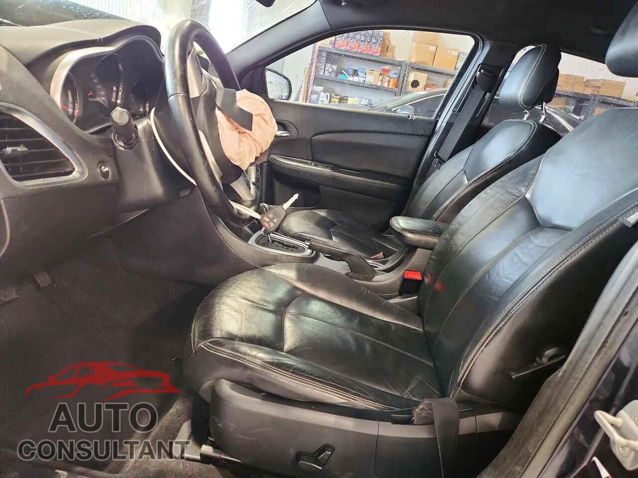 DODGE AVENGER 2011 - 1B3BD2FG2BN550238