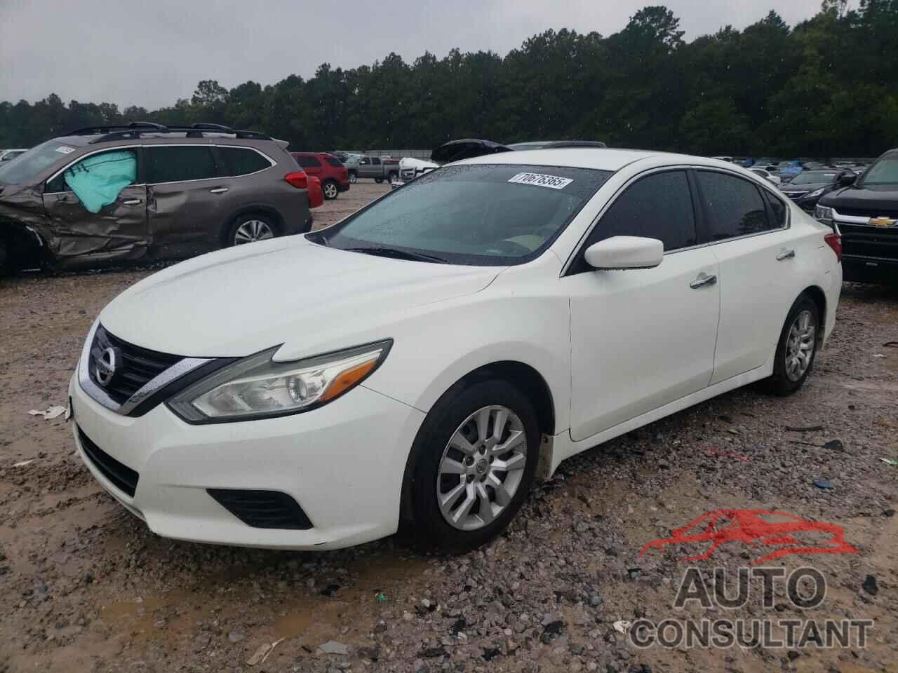 NISSAN ALTIMA 2017 - 1N4AL3AP5HC280538