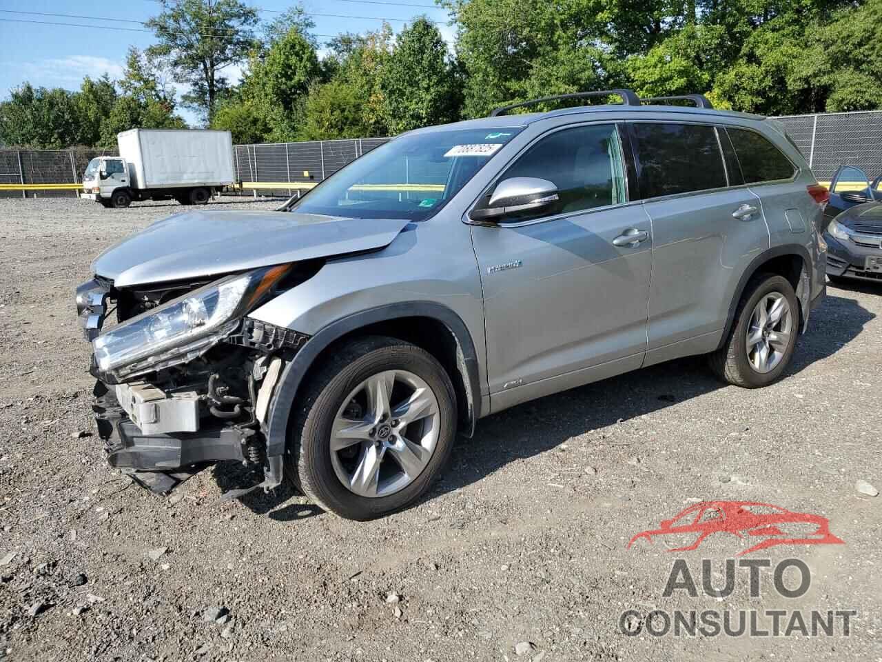 TOYOTA HIGHLANDER 2019 - 5TDDGRFH9KS070546