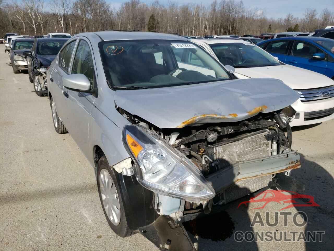 NISSAN VERSA 2017 - 3N1CN7AP1HL845878