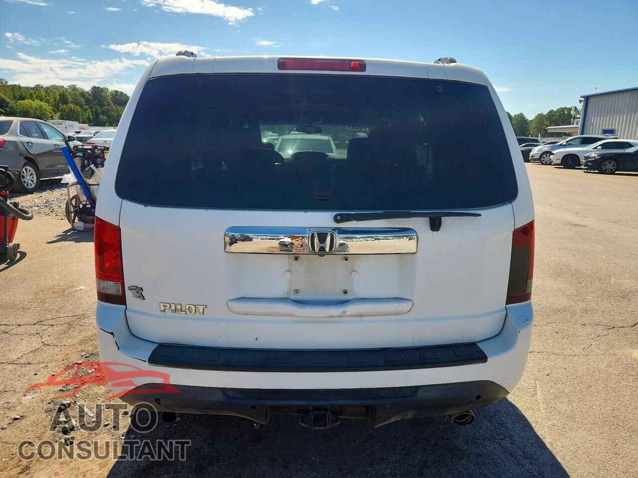 HONDA PILOT 2013 - 5FNYF3H58DB019969