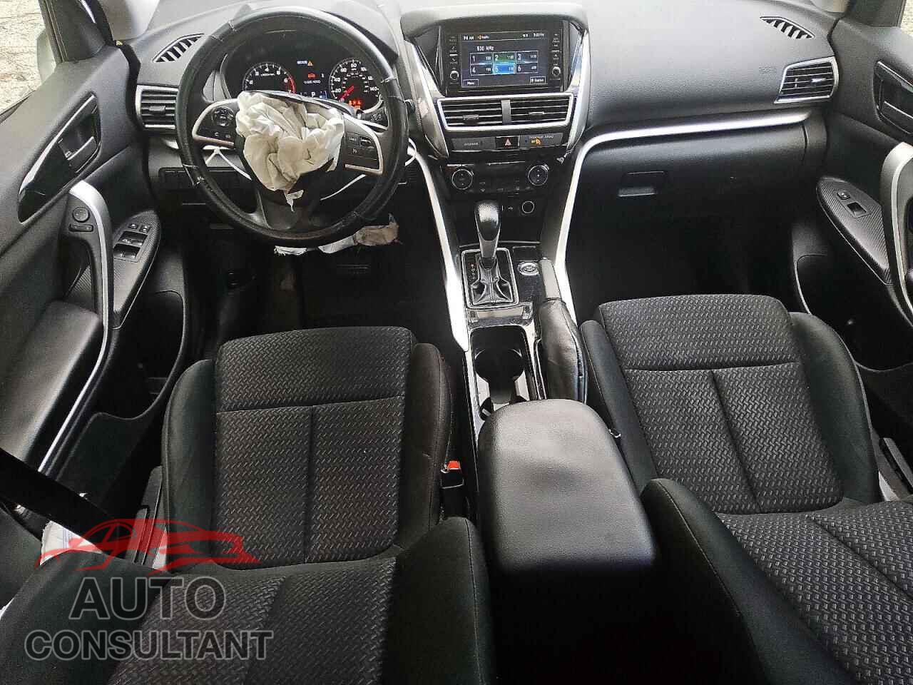 MITSUBISHI ECLIPSE 2019 - JA4AT3AA8KZ035284