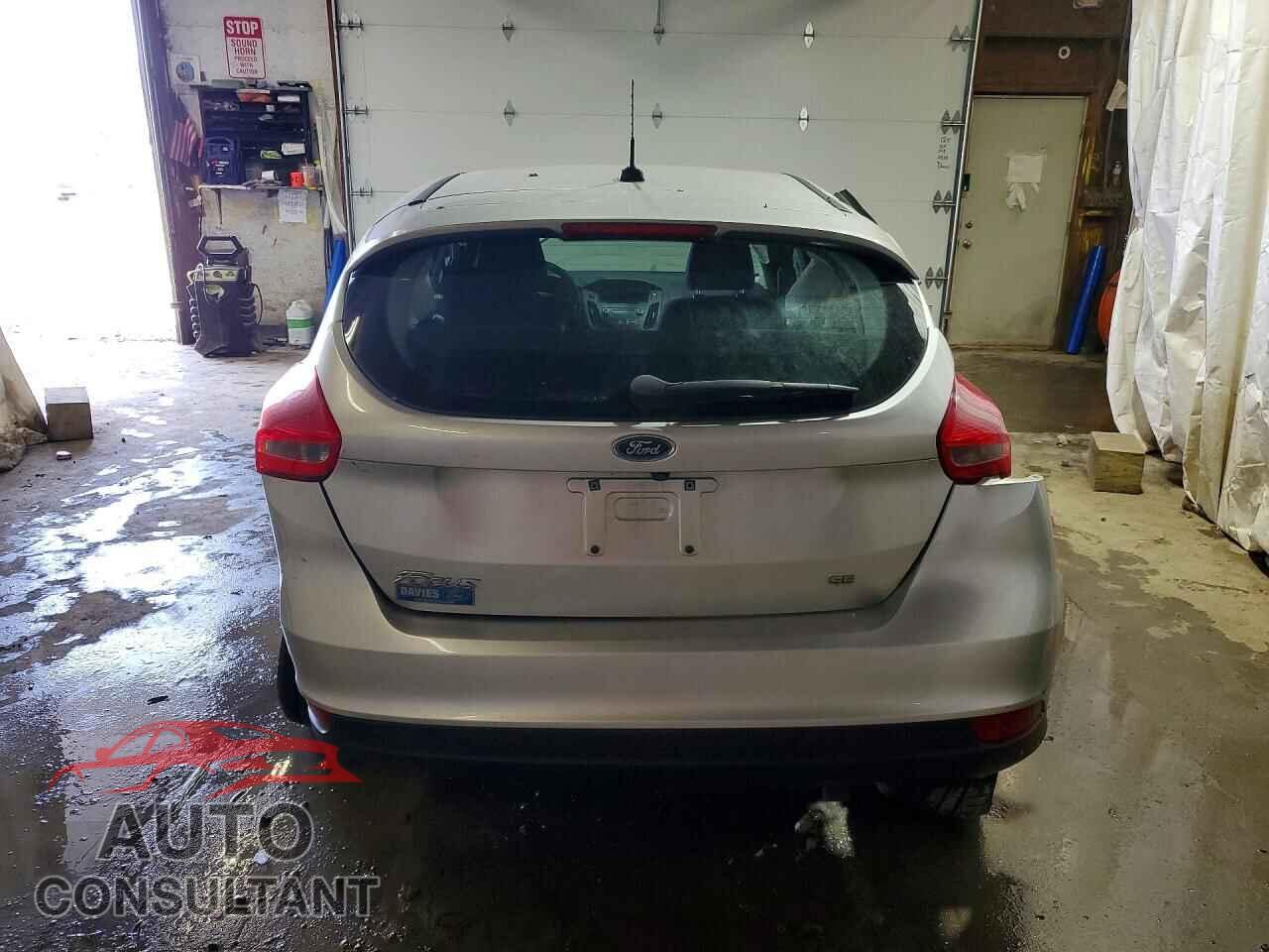 FORD FOCUS 2017 - 1FADP3K23HL346881