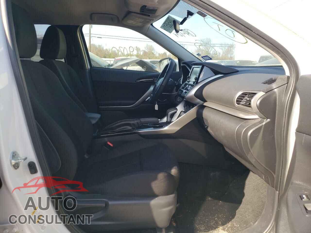 MITSUBISHI ECLIPSE 2019 - JA4AT3AA5KZ039924