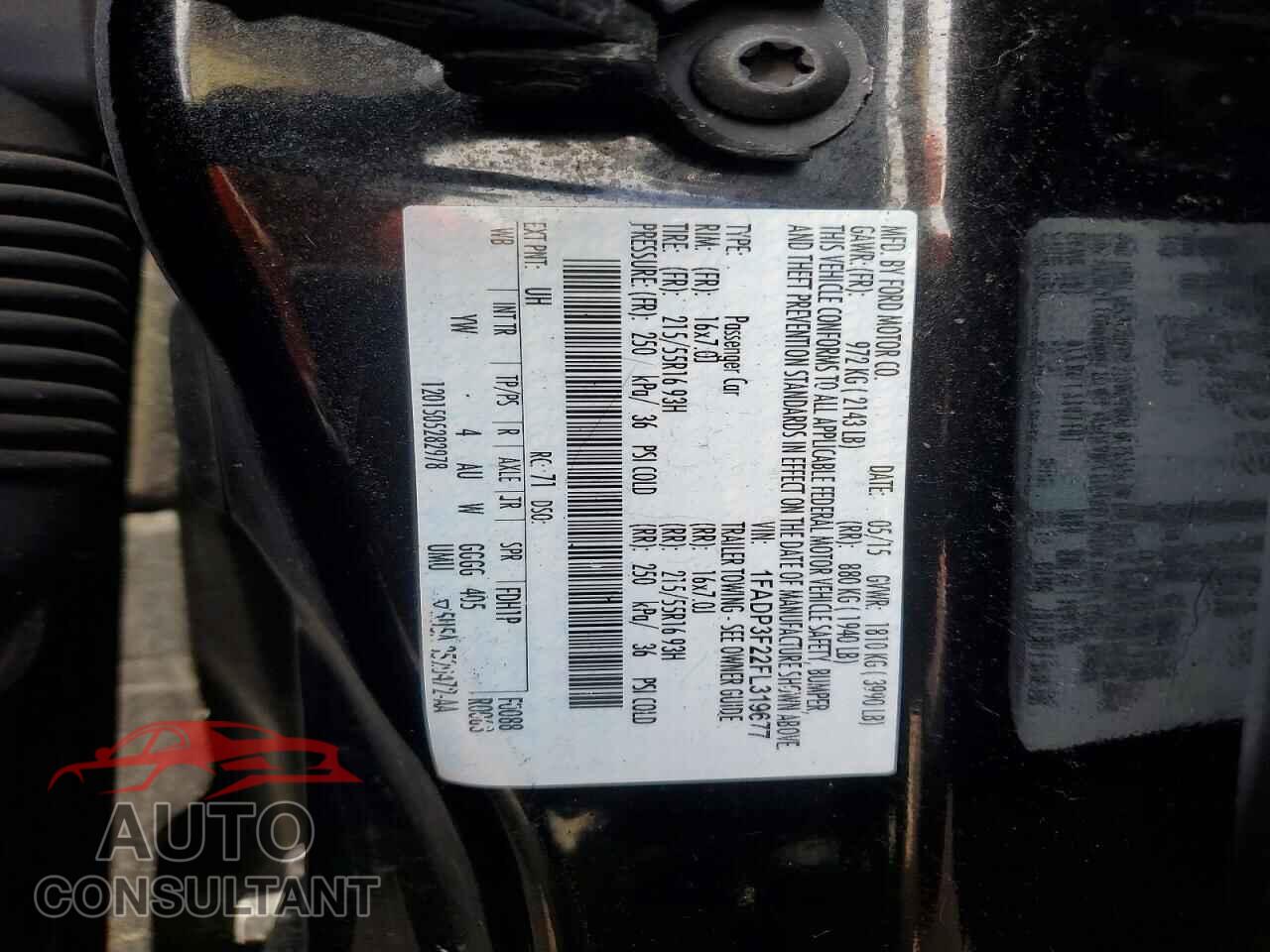 FORD FOCUS 2015 - 1FADP3F22FL319677